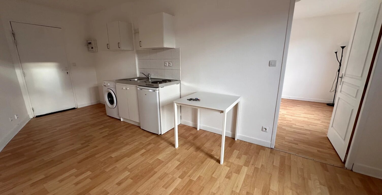 Appartement T2 de 29,59m² - Centre Ville Niort — photo 1