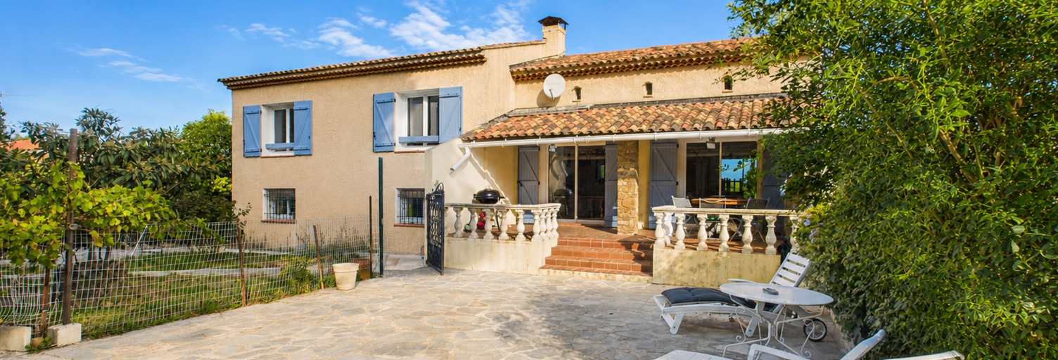 Maison 6 Pièces 160 m² à vendre à Carqueiranne (83320)