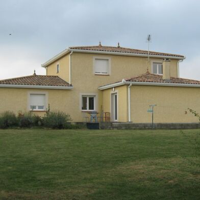 Maison 8 pièces 379800 €