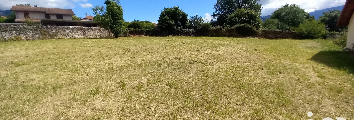 Terrain  822 m² à vendre à Le Touvet (38660)