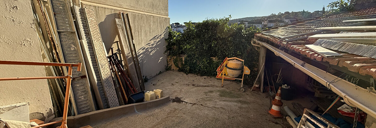 Terrain  85 m² à vendre à Roquebrune-sur-Argens (83520)