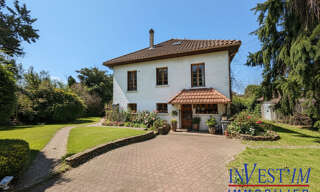 Maison 5 Pièces 195 m² à vendre à Saint-Genis-Laval (69230)