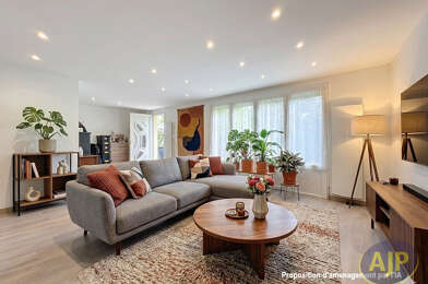Maison 6 pièces 523600 €