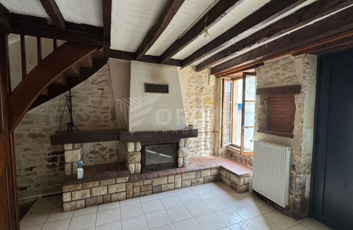 Maison d'env. 100 m² dont 83 m² habitables comprenant 3 chambres. — photo 2