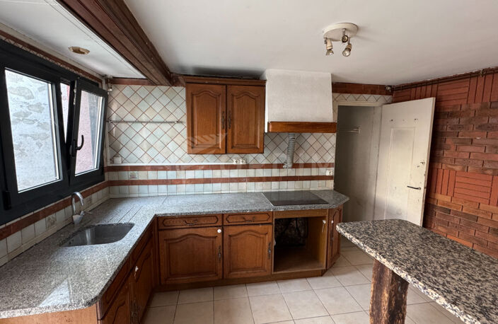 Maison d'env. 100 m² dont 83 m² habitables comprenant 3 chambres. — photo 3