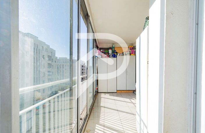 Appartement 5 pièces 100 m2 avec balcon Marseille 13008 — photo 2