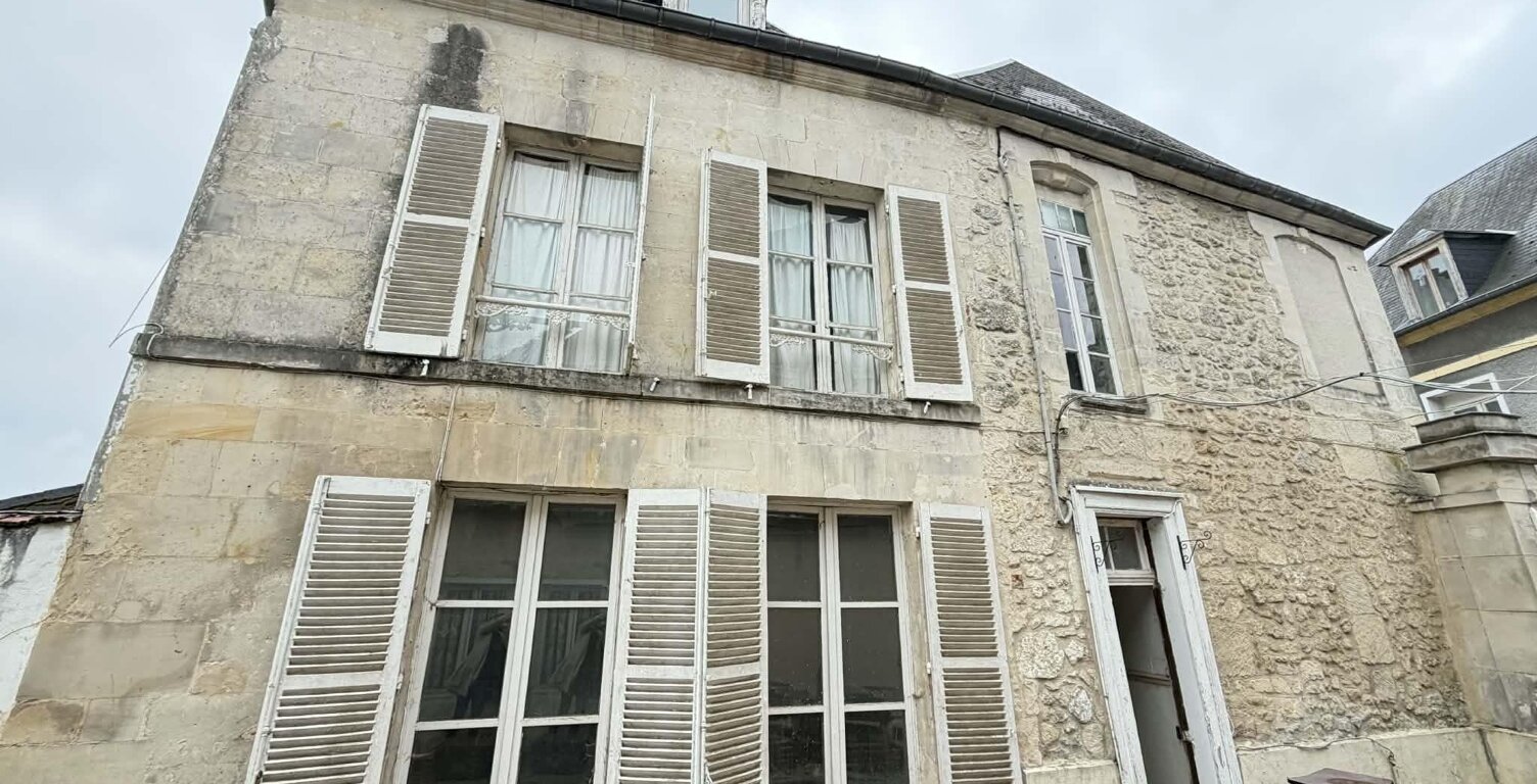 Maison - 128m² - Laon — photo 1
