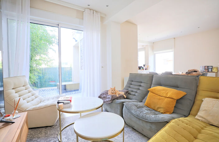M2236 - TOULON - Mourillon-Lamalgue - Appartement T4 - rez-de-jardin - garage — photo 5
