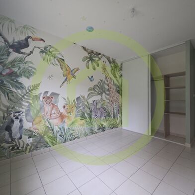 Maison 5 pièces 950 €