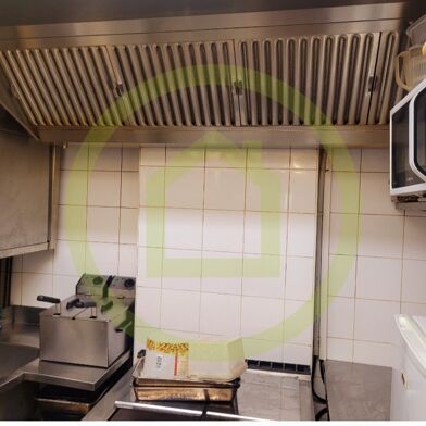 Commerce  130000 €