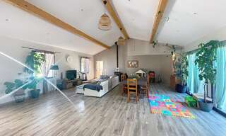 Maison 5 Pièces 203 m² à vendre à Saint-Étienne-du-Bois (01370)