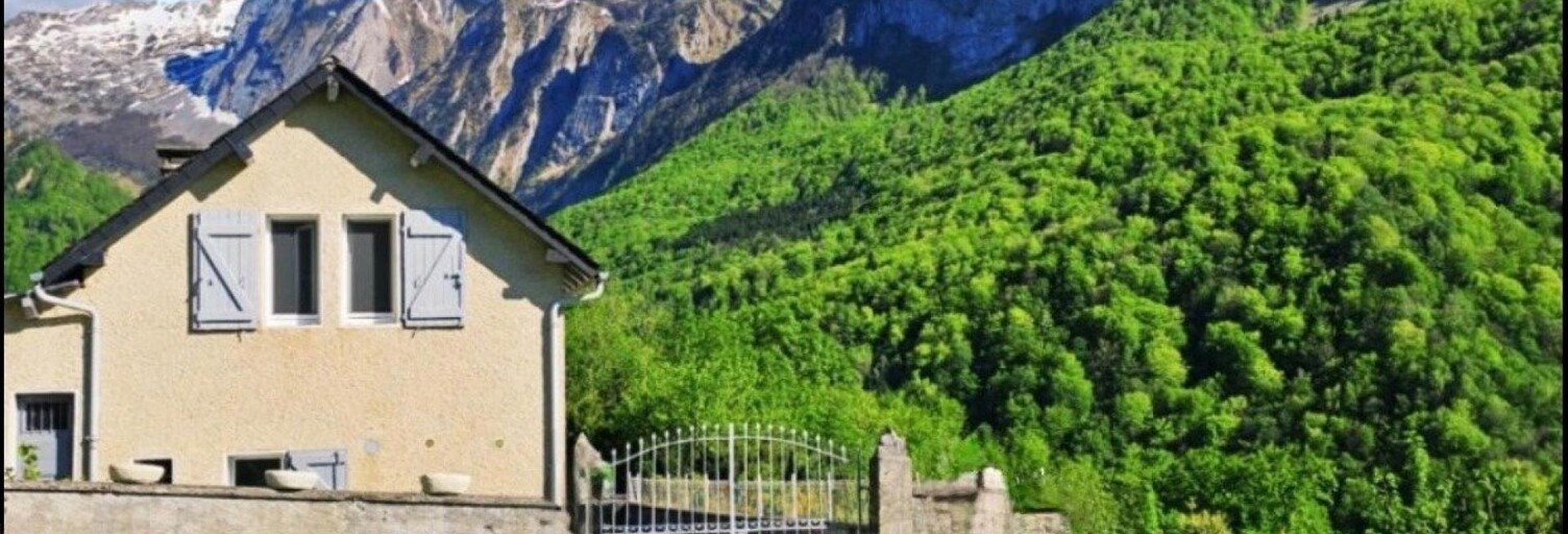 Maison 5 Pièces 67 m² à louer à Accous (64490)