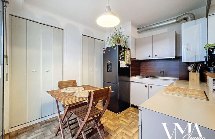 Champagne-au-Mont-d'Or   Studio 29 m2 avec balcon vue dégagé — photo 3