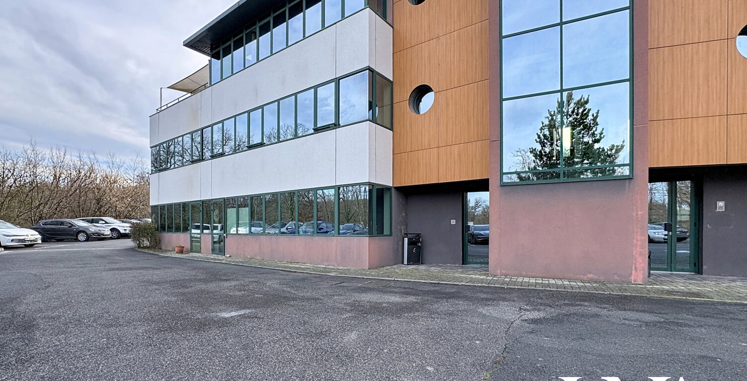 Plateau de bureaux de 100m2 à Lissieu, zone Techlid — photo 1