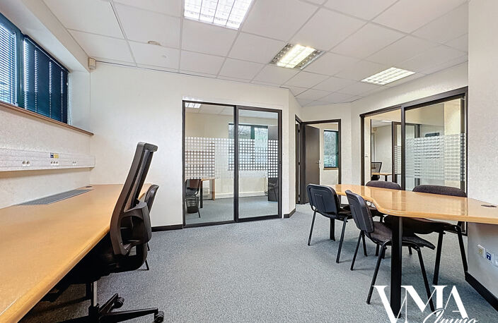 Plateau de bureaux de 100m2 à Lissieu, zone Techlid — photo 4