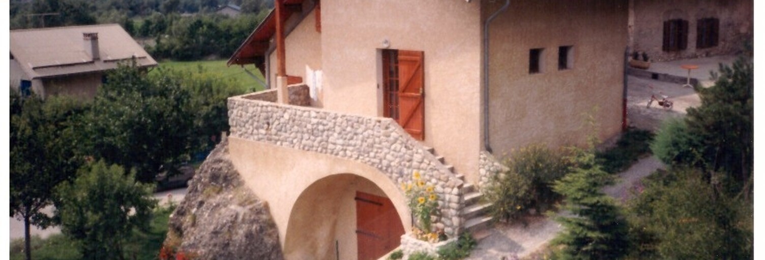 Maison 4 Pièces 69 m² à vendre à Mont-Dauphin (05600)