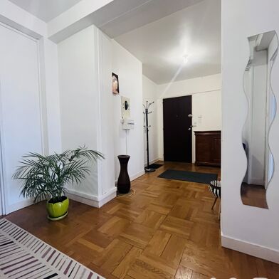 Appartement 4 pièces 185000 €