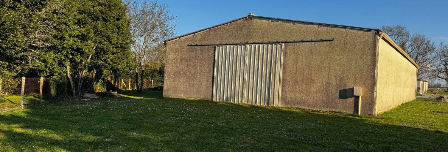 Immeuble  400 m² à vendre à Civrac-en-Médoc (33340)