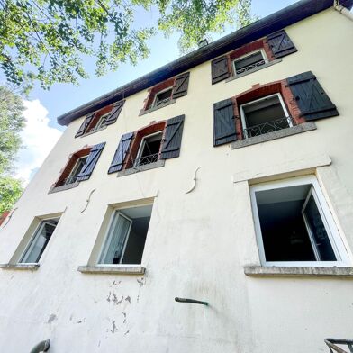 Immeuble  189000 €