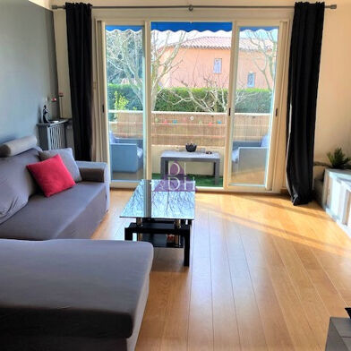 Appartement 3 pièces 1150 €