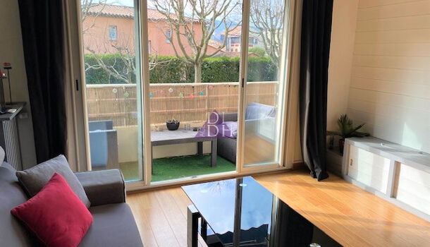 Appartement 3 pièces  à louer Hyères 83400