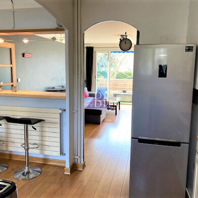 Appartement 3 pièces 1100 €