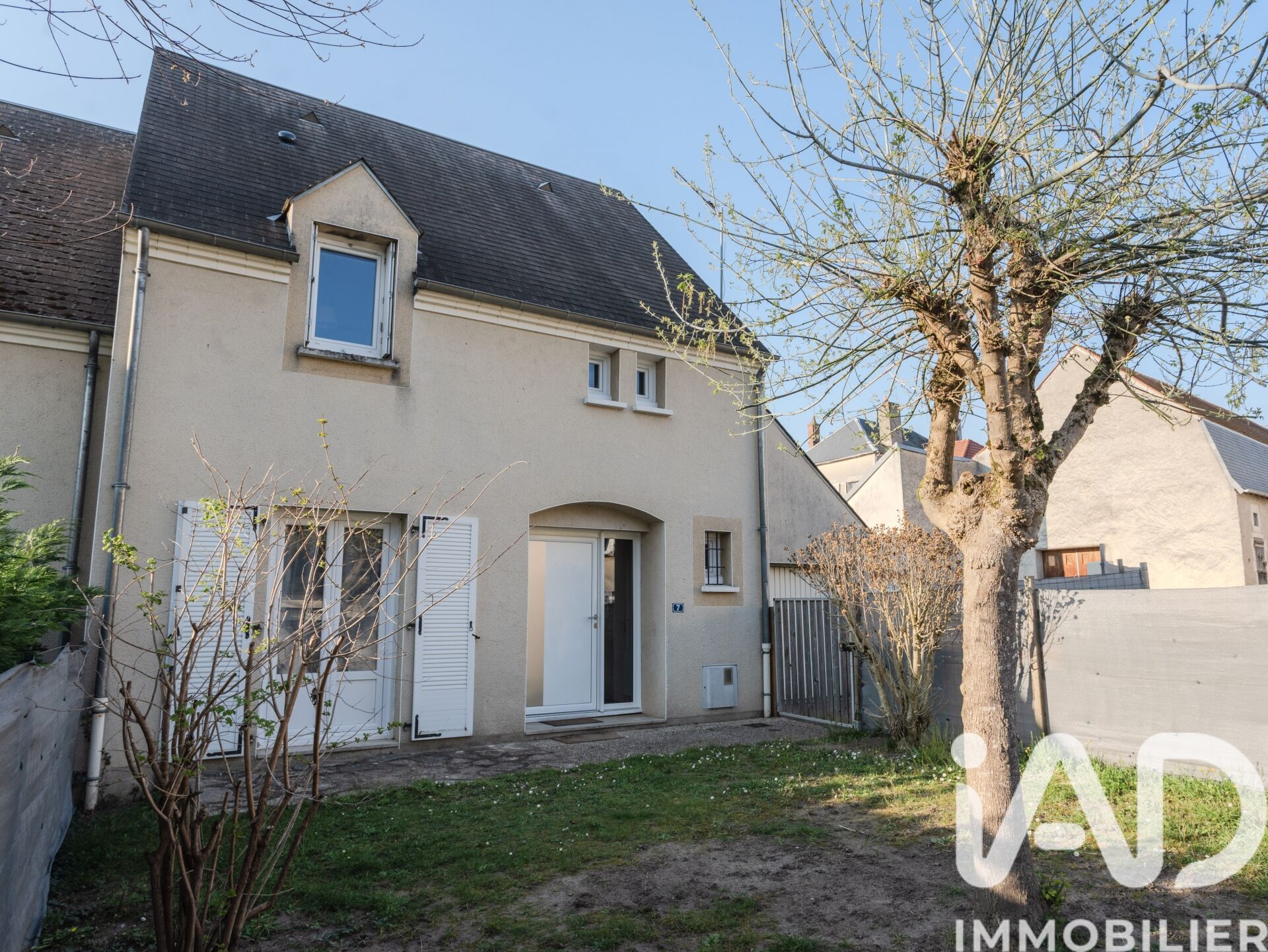 Bonny-Sur-Loire - 85m² - 4p. - 3ch.