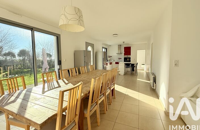 Vente Maison/villa 8 pièces — photo 4