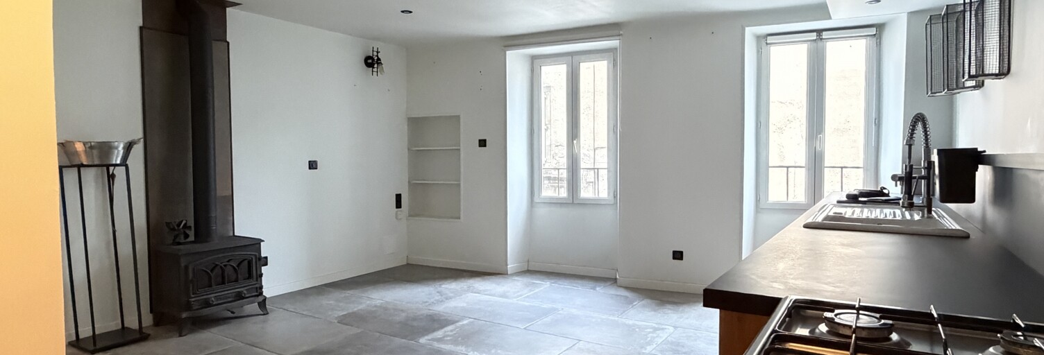 Maison 5 Pièces 90 m² à vendre à Saint-Jean-du-Bruel (12230)