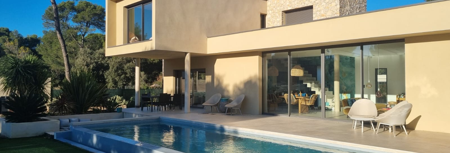 Maison 5 Pièces 159 m² à vendre à Nîmes (30900)