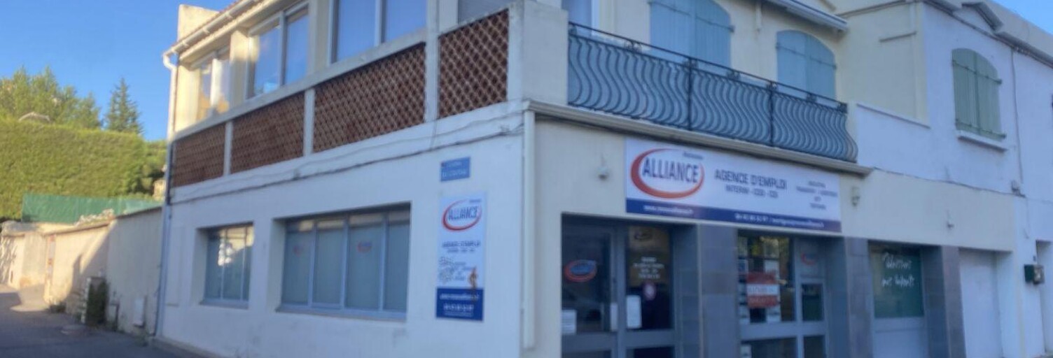 Bureau  100 m² à louer à Martigues (13500)