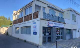 Bureau  100 m² à louer à Martigues (13500)
