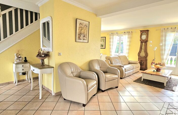Vente Maison/villa 6 pièces — photo 3