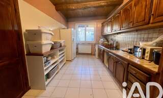 Maison 8 Pièces 208 m² à vendre à Saint-Maximin-la-Sainte-Baume (83470)