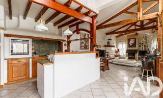 Immeuble  205 m² à vendre à Bordeaux (33300)