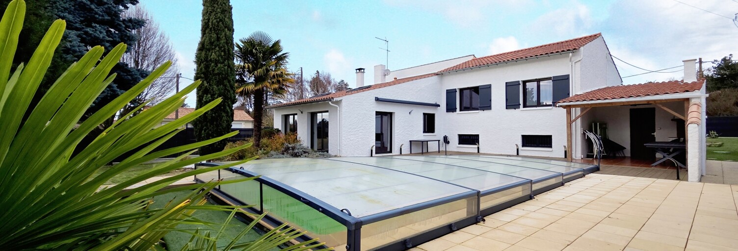 Maison 6 Pièces 175 m² à vendre à Saint-Martin-la-Pallu (86380)