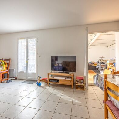 Maison 6 pièces 369600 €
