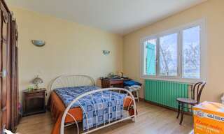 Maison 9 Pièces 268 m² à vendre à Chamadelle (33230)