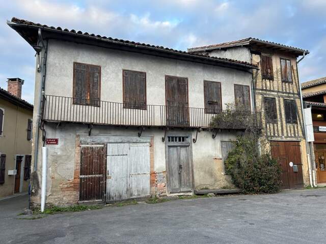 Maison de ville de 4 pièces principales — photo du bien