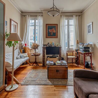 Maison 3 pièces 421200 €