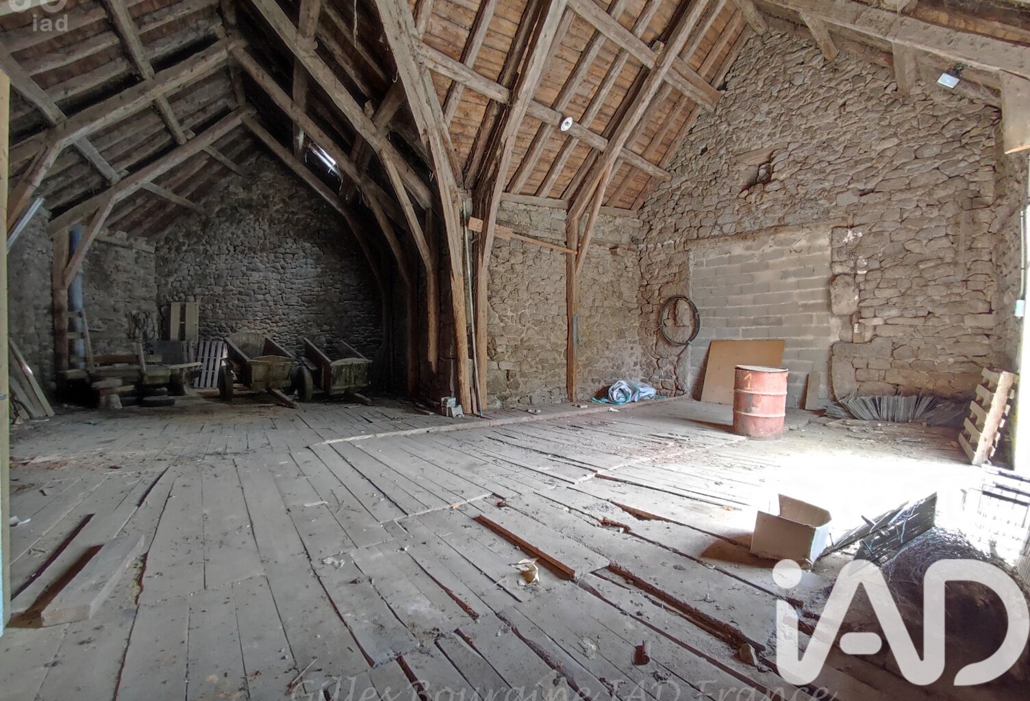 Vente Grange 2 pièces — photo 1