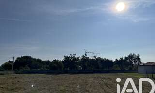 Terrain  1405 m² à vendre à Orléat (63190)