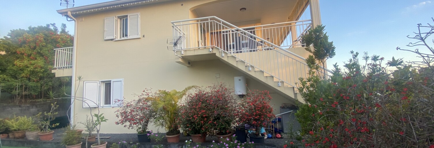 Maison 5 Pièces 198 m² à vendre à Saint-Pierre (97410)