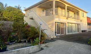 Maison 5 Pièces 198 m² à vendre à Saint-Pierre (97410)