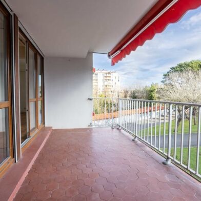 Appartement 3 pièces 421200 €