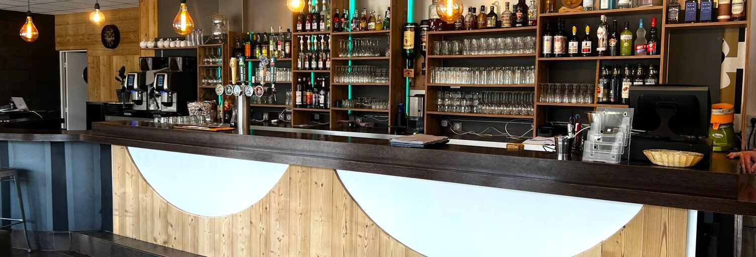 Commerce  300 m² à vendre à Allonzier-la-Caille (74350)