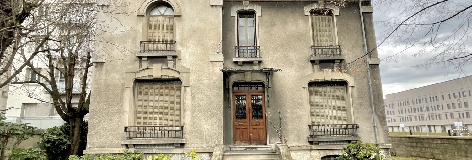 Maison 14 Pièces 241 m² à vendre à Grenoble (38000)