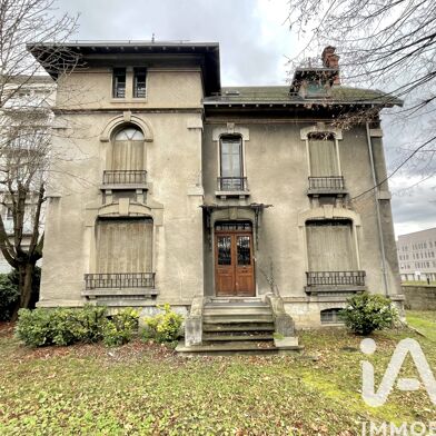 Maison 14 pièces 591000 €