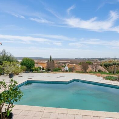 Maison 5 pièces 554910 €