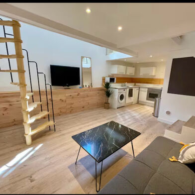 Appartement 2 pièces 925 €